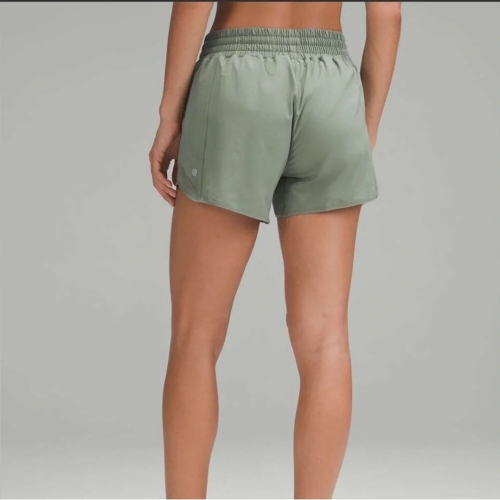 lululemon Hotty Hot 4” Lined Shorts